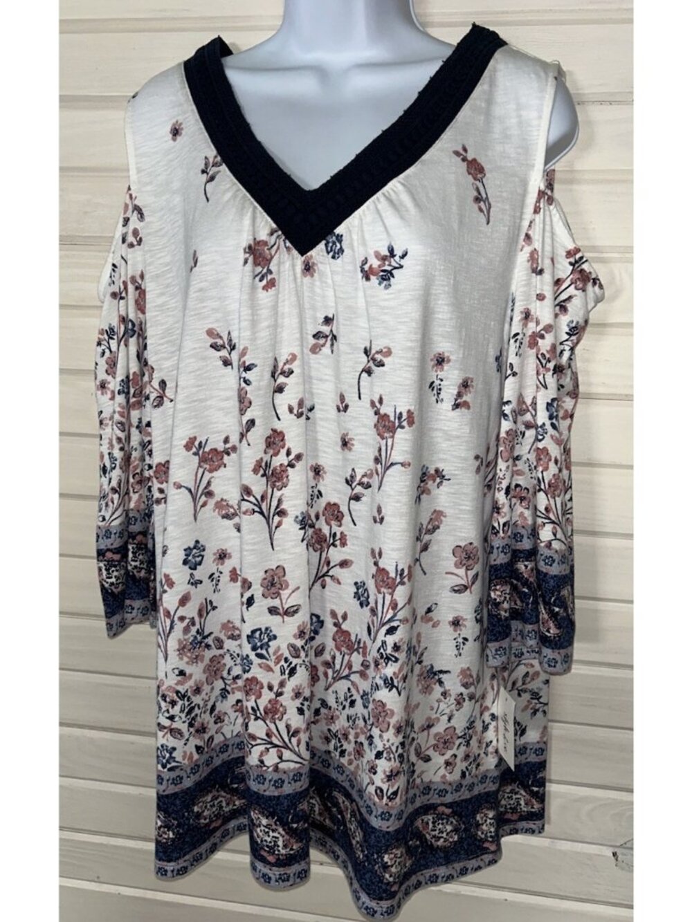NWT Style & Co Sz XL White Blue Floral Cold Shoulder Knit Tunic Blouse Double-V